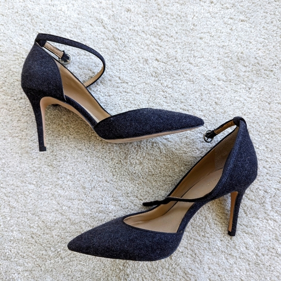 Ann Taylor Stephanie D'Orsay Pumps - Picture 2 of 4